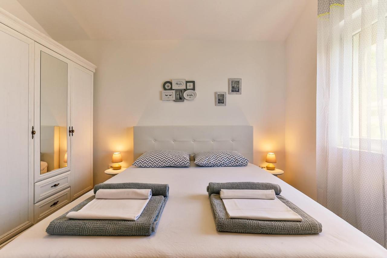 Apartmani Visum 斯韦蒂·斯特凡 外观 照片